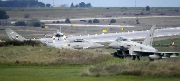 Gioia del Colle, sottufficiale dell'Aeronautica muore travolto da una spazzatrice