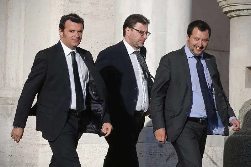"Governo forte oppure si vota". Salvini e Di Maio ancora divisi sul programma