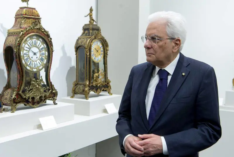 Mattarella deciso a non mollare. Pronto il governo del presidente