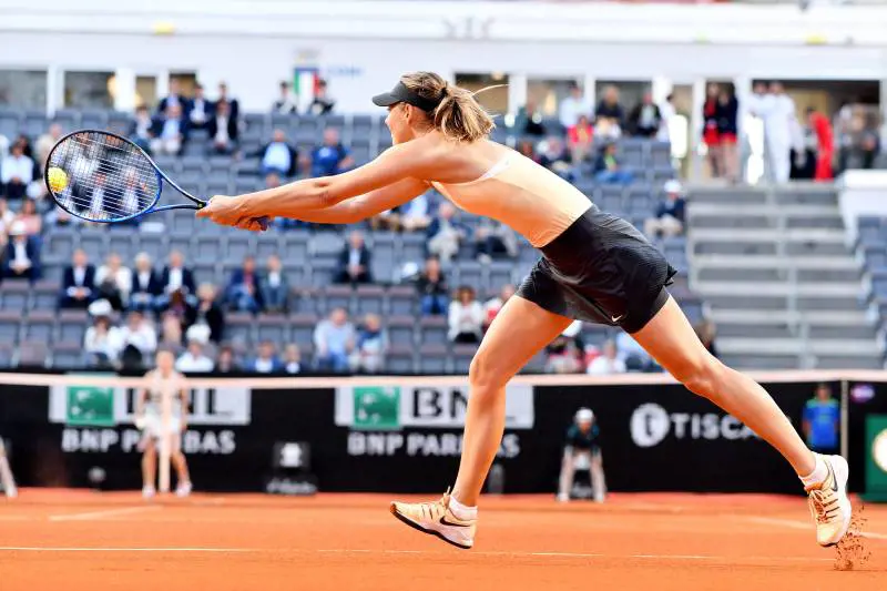 Novak e Maria, facce diverse di Roma