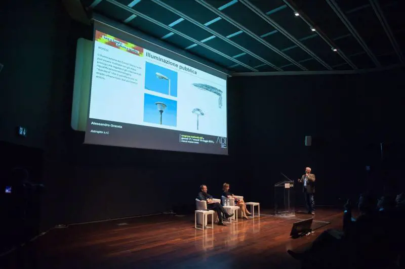 Luce, il futuro è tech fra cultura e progetto di qualità