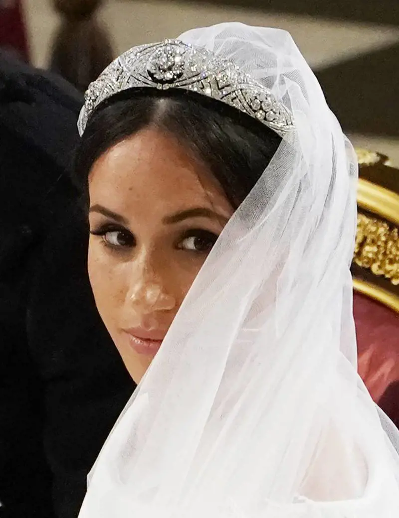 Samantha Grant attacca ancora Meghan Markle, Camilla è spaventata