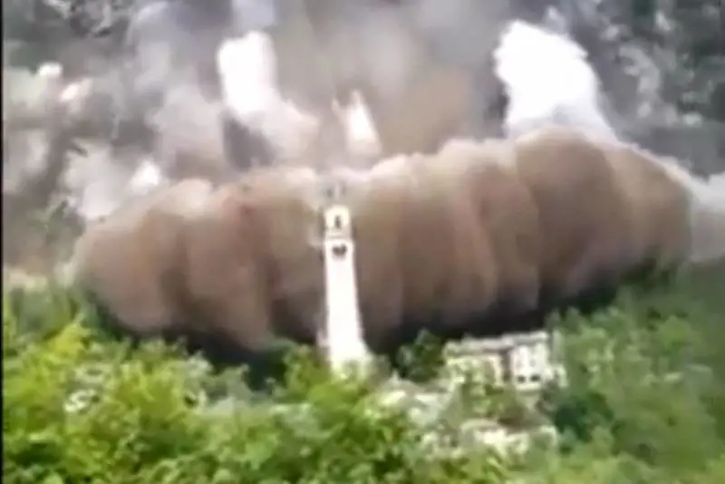 1500 persone bloccate da una frana in Valchiavenna