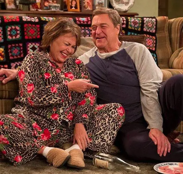 Polemiche per battuta razzista: Abc cancella la serie "Roseanne"