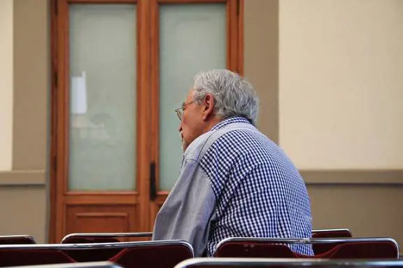 Italiani e over 50: boom di badanti uomini