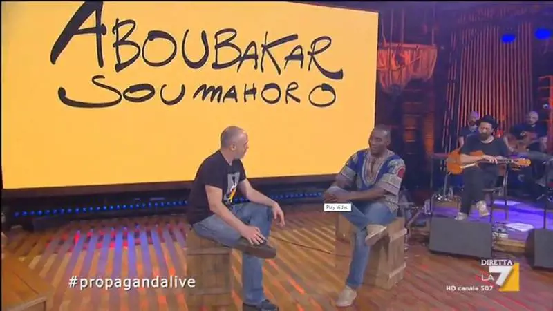 Aboubakar Soumahoro, ecco chi è il nuovo idolo della sinistra