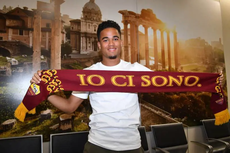 Roma, è arrivato Justin Kluivert