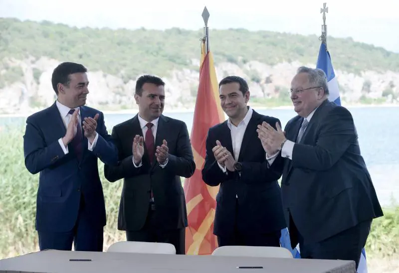 Storico accordo tra Atene e Skopje: la Macedonia del Nord entrerà nella Nato