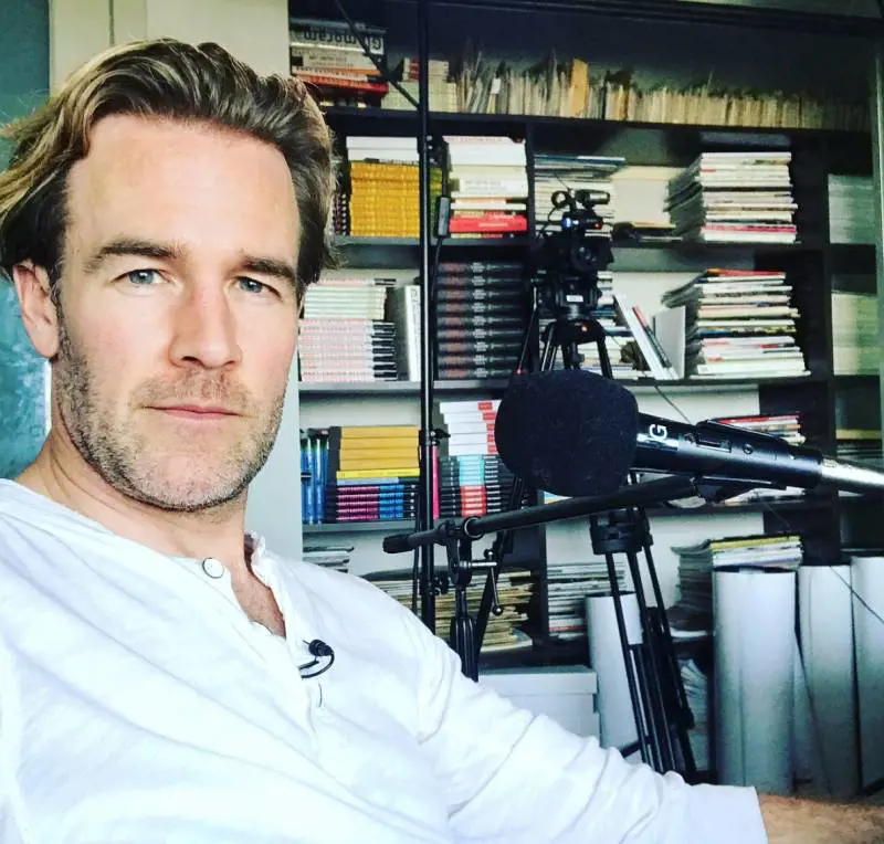 James Van Der Beek, l'ex di Dawson's Creek papà per la quinta volta