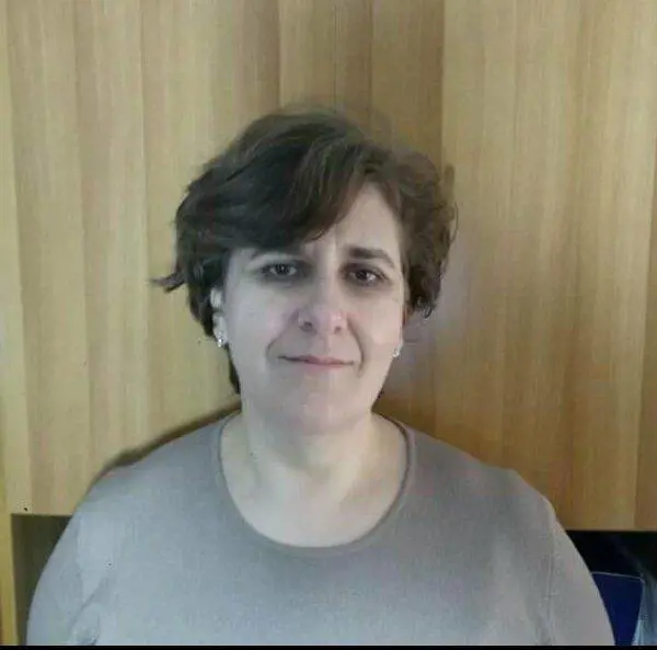 Testimone di Geova ripudiata dalle figlie per una trasfusione: "Sono disperata"