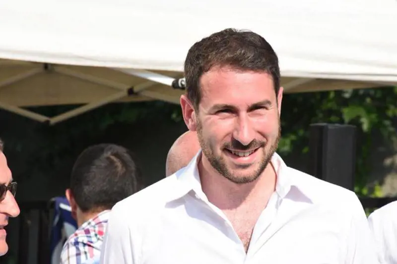 E Cinisello ora incalza l'Anpi: "Condanni fischi alla Brigata"
