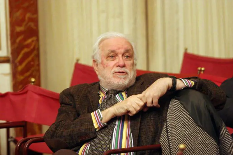 Luciano De Crescenzo, il cordoglio vip sui social