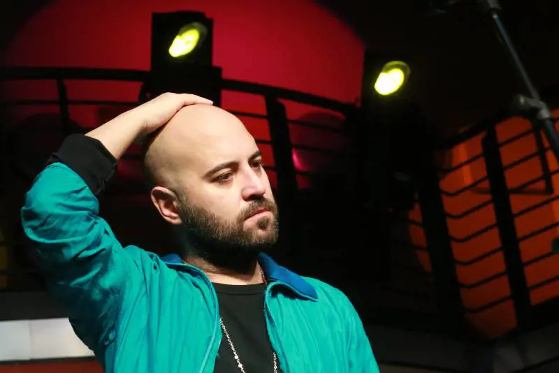 Migranti, Sangiorgi contro Salvini: "I cantanti pensano ed io sto con Baglioni"
