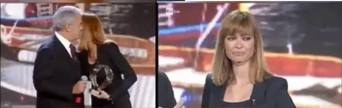 Ritira il premio per Fabrizio Frizzi. La Mantovan si commuove sul palco