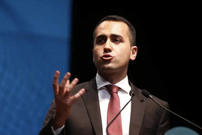 Di Maio: "Ora sgravi alle imprese. E fermezza a Bruxelles"