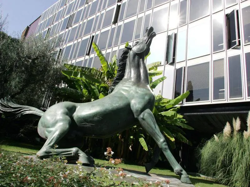 Rai, ecco il rigore a 5 Stelle: piazzare la biografa nel Cda