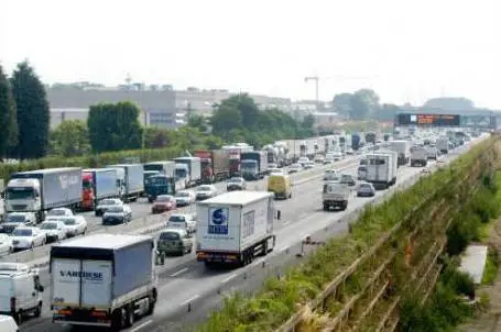 Primo "trionfo" grillino: i trasporti rallentano. E pure il Pil farà lo stesso