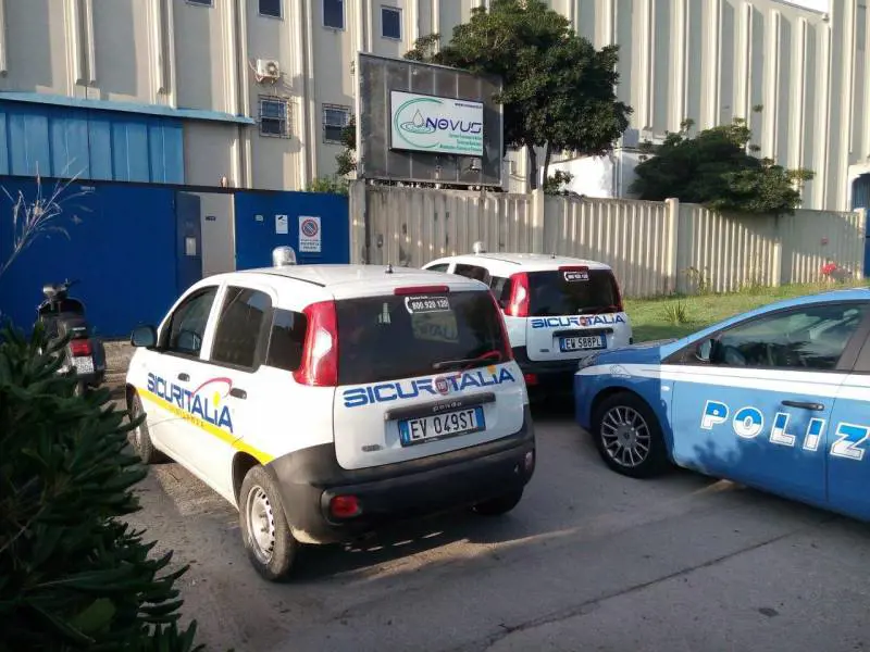 Vigilante muore di cancro, i colleghi fanno una colletta per la vedova. L'azienda si tiene i soldi