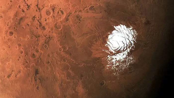 Gli italiani su Marte  trovano un lago (e forse anche la vita)