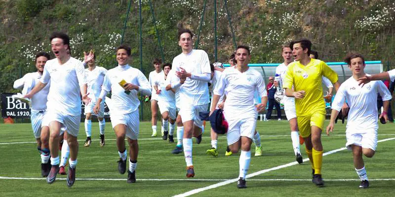 Mi manda papà Renzi Il bomber Francesco approda in serie A