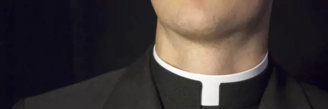 Bimba molestata dal prete: nel 2013 fu disposto allontanamento da casa