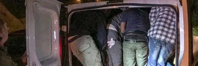 Arrestato iracheno: trasportava migranti curdi con furgone