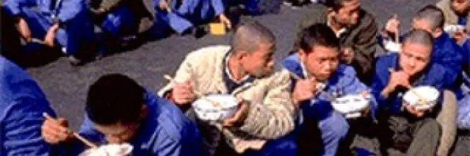 Kazakistan, torna libera dopo essere stata rinchiusa in un "campo di rieducazione" cinese