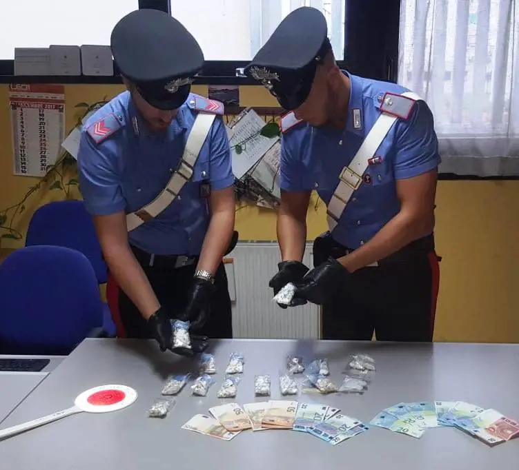 Tor Bella Monaca, pioggia di cocaina e crack