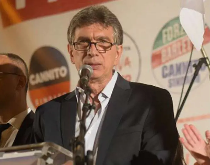 Barletta, dopo soli due mesi arrivano le dimissioni del sindaco