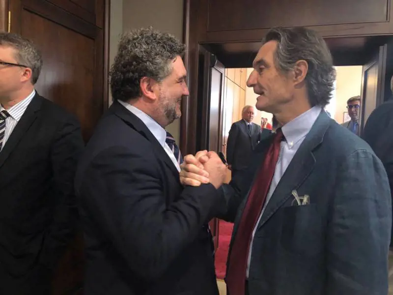 "Aiuti ai piccoli negozi. E le tasse azzerate a chi apre in  periferia"