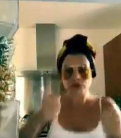 Emma Marrone balla, Borriello commenta: follower scatenati su Twitter