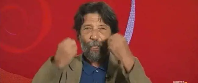 Diciotti, Cacciari ora insulta: "Chi non s'indigna è una m..."
