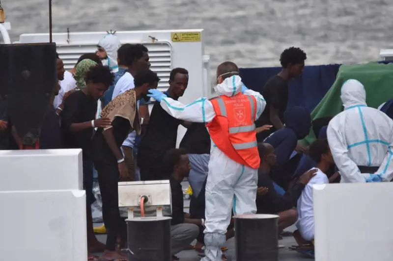 Gli eritrei della Diciotti? Sono a Ventimiglia. Sul pullman organizzato dalla ong Baobab