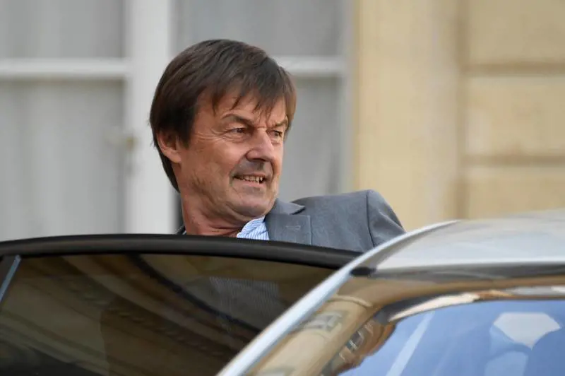 Francia, si dimette il ministro dell'Ambiente