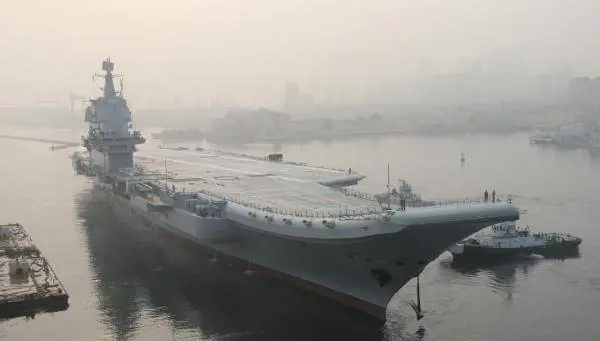 Cina, test in mare per il Gruppo da Battaglia della portaerei Shandong