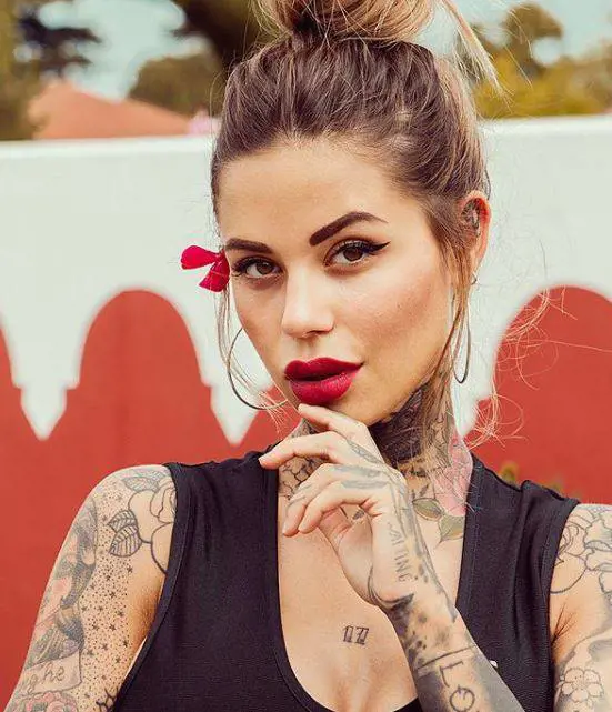 Parla la fidanzata di Fabrizio Corona: "Non sono qui per salvarlo"