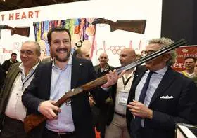 Armi, meno restrizioni: ora è più facile possederle