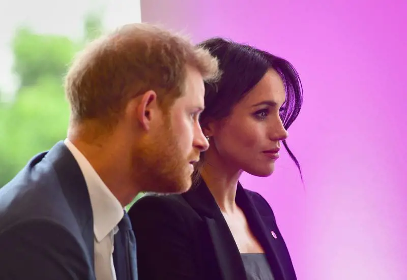 Meghan Markle provata dall'attacco del padre: la madre vola in Inghilterra