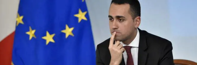 Di Maio e l'odio per i giornali: "Mi informo solo con i social"