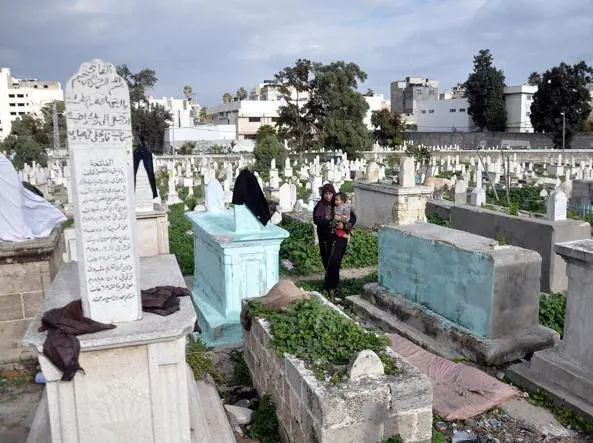 Napoli, individuata area su cui sorgerà il cimitero islamico