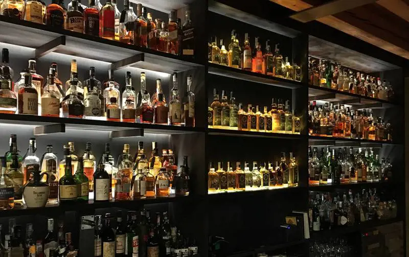 Il Veneto come le Highlands. E con il dj a bordo piscina il whisky fa la rivoluzione