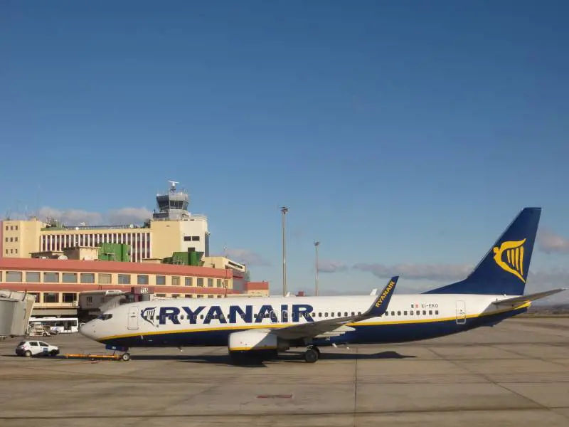 Passeggero ritardatario insegue aereo: "Aspettatemi"