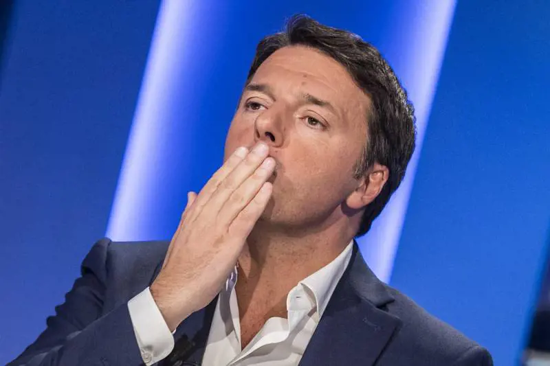 AAA Renzi offresi per conferenze d'oro. E si prenota con un clic