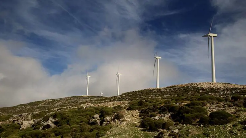 La prima isola d'Europa che vive di sole e vento