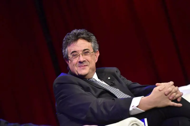 Sergio apre a Fedez in Rai: "Non è un epurato. Avrà spazio quando ci sarà chiarimento"