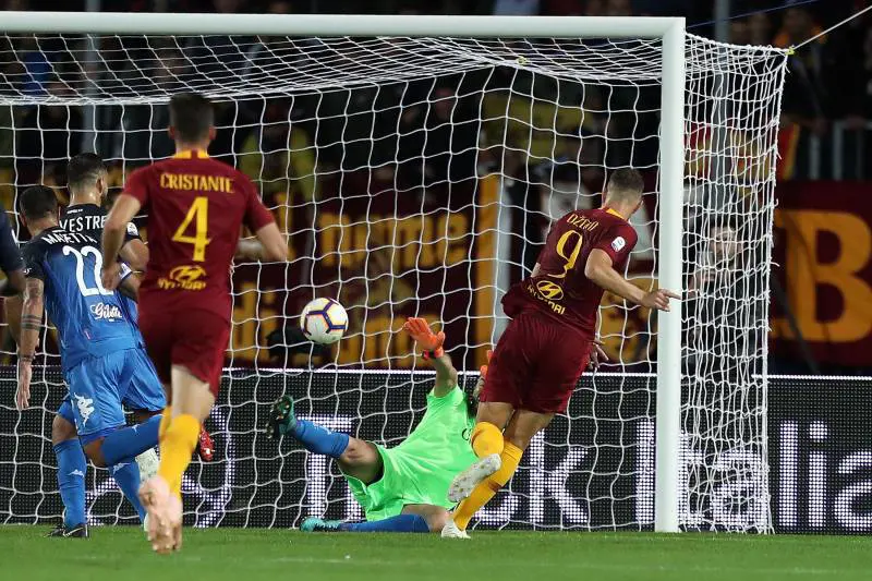 La Roma si "consola" con il Porto Crisi congelata: Sousa in preallarme