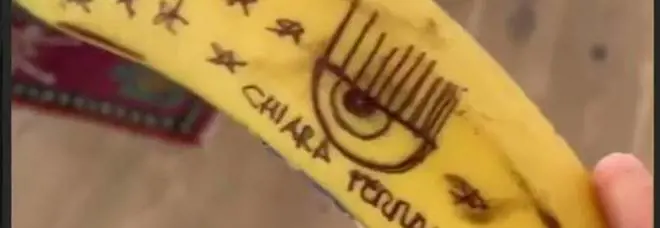 Fedez, botta e risposta su Instagram: "Non è obbligatorio comprare l’acqua di Chiara"