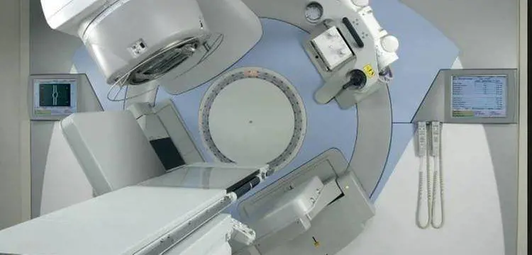 Radioterapia guasta in un ospedale genovese. Pazienti dirottati su Savona