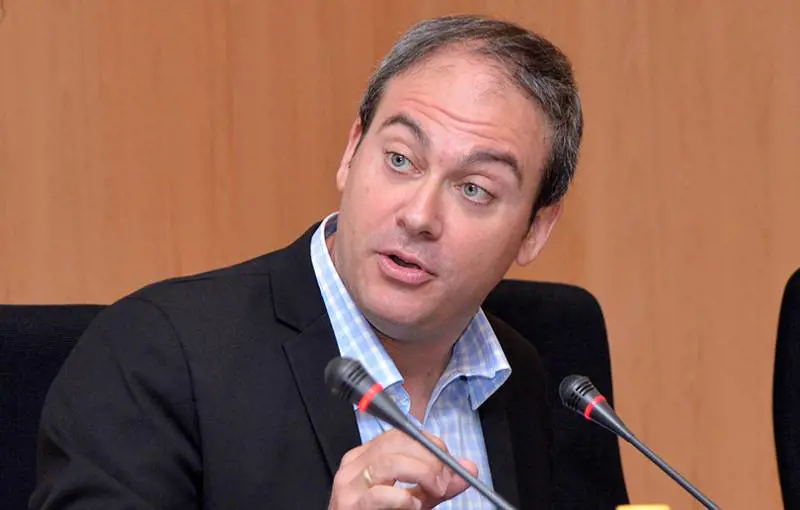 "Ogni cinque anni gli atomi cambiano". E il nostro corpo è in continua evoluzione