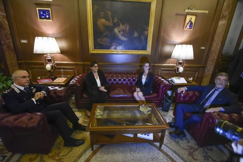 Cucchi, ministro Trenta incontra la sorella Ilaria: "Chi ha sbagliato paga"
